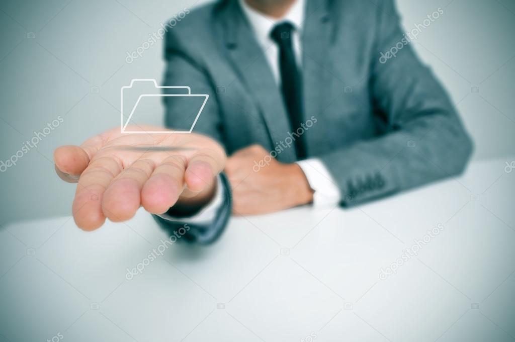 Dateiordner und Download-Symbole am Bildschirm