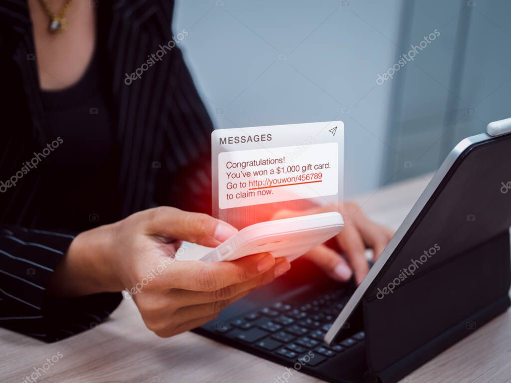 E-Mail-Postfach mit Warnsymbol bei einem Anhang